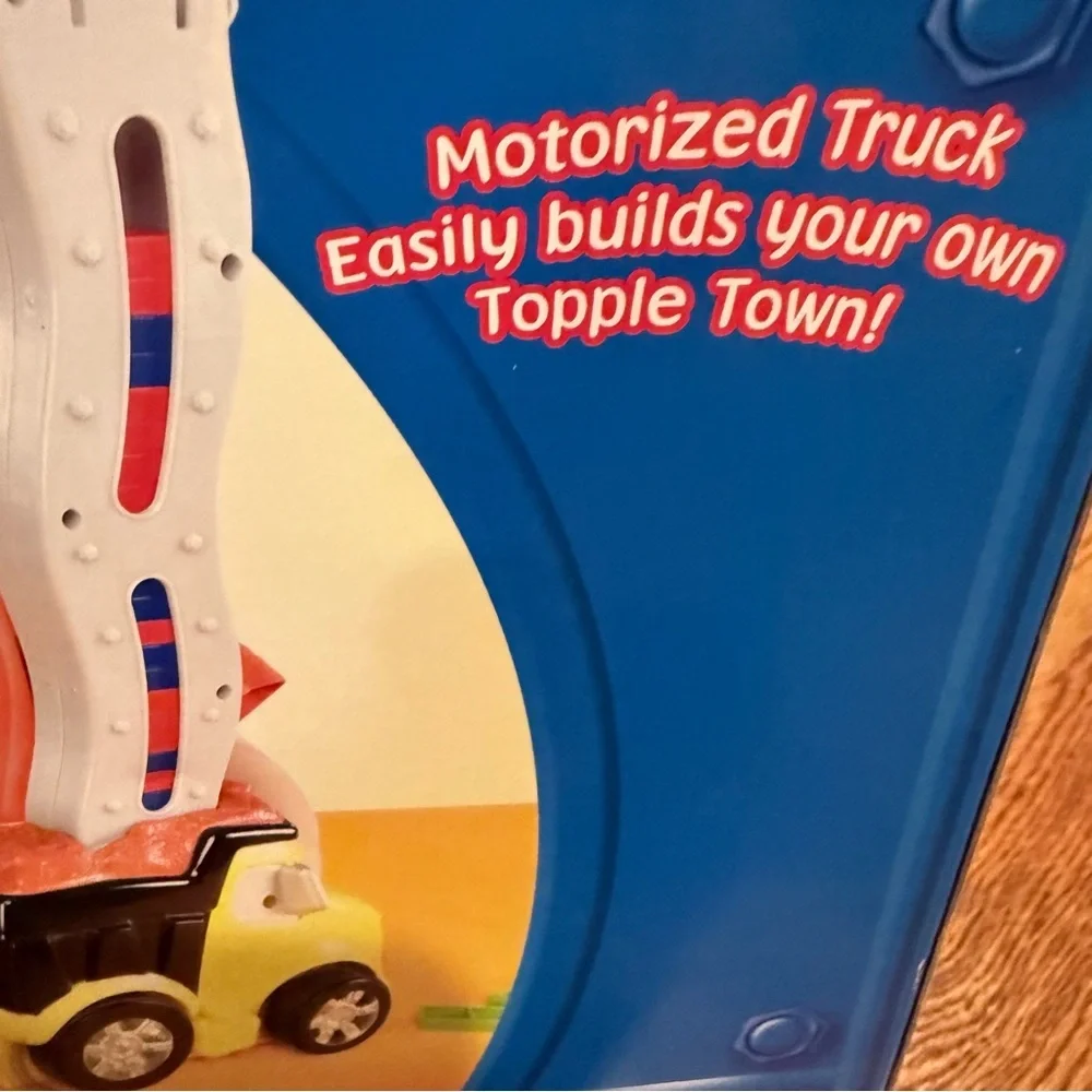 SPIN MASTER KNOCK-IT-DOWN BLOCK TOWN 100 DOMINOES GAME SET